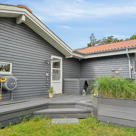 Holiday home Fantastic Summer House With Sea View Ebeltoft