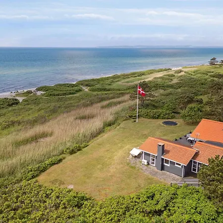 Fantastic Summer House With Sea View Holiday home *