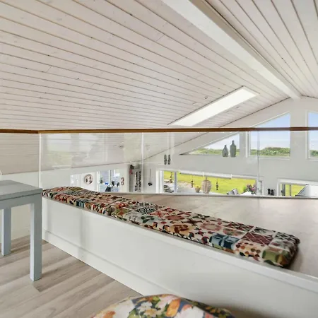 펜션 Fantastic Summer House With Sea View 에벨토프트